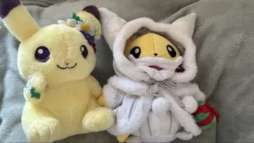 피카츄 봉제 인형 화이트 코트