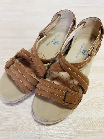 Regal Walker 샌들 24.5
