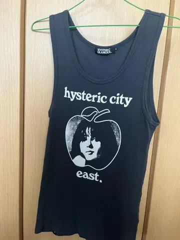 hysteric city east 탱크탑 세트
