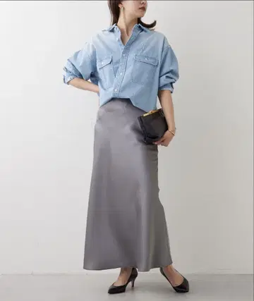 새틴 그레이 롱 스커트