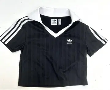 adidas 크롭 피케 셔츠 V넥 숏 기장