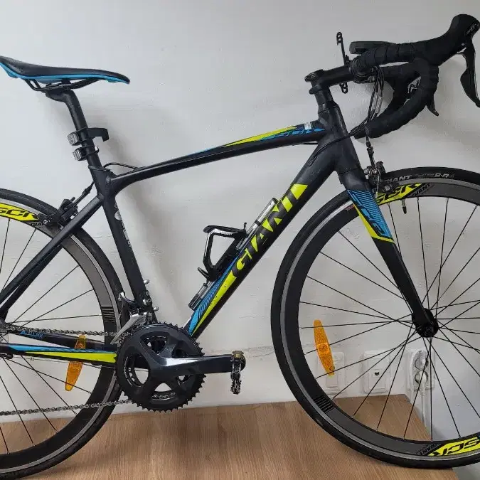 giant scr 1 2018