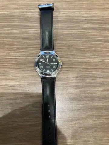 Swatch 쿼츠 스테인리스 스틸 손목시계 블랙
