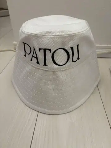 PATOU 버킷 햇 M 화이트