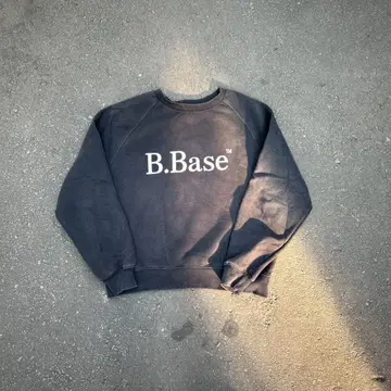 BrokenBase 블랙 크루넥 맨투맨 M