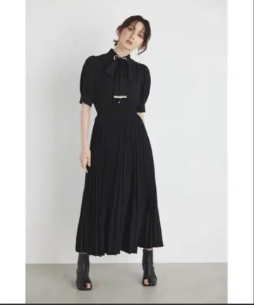 리엔다 비둘기 보타이 셔츠 원피스