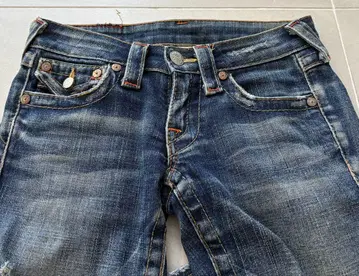 True Religion 플레어 데님 24인치