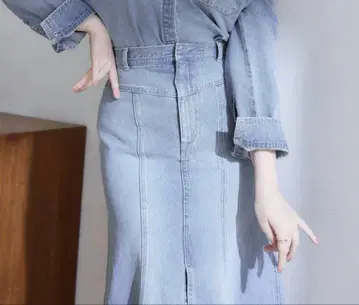 하립투 데님 머메이드 스커트 라이트 블루