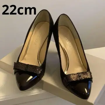 에나멜 가죽 펌프스(천연 가죽) 22cm