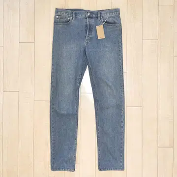 A.P.C. PETIT NEW STANDARD 31 사이즈