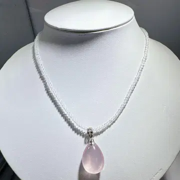 마다가스카르산 로즈쿼츠 펜던트 화이트 토파즈 목걸이 NO251913