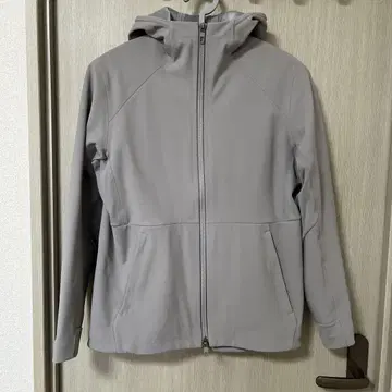 Lululemon Cross Chill Jacket 후드 부착 xs