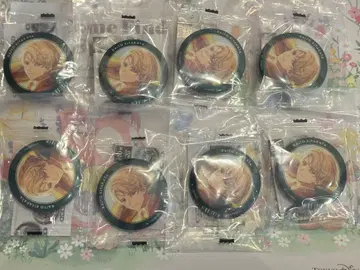 18TRIP 캡슐 캔뱃지 키타 카타리토 7개