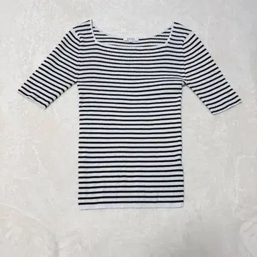 한 번 착용 플라스테 티셔츠 M