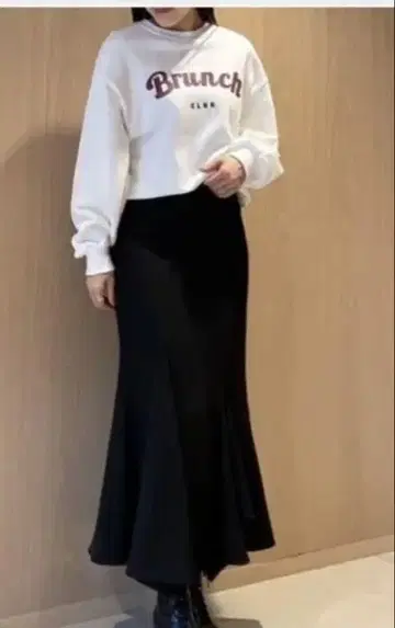 SNIDEL 머메이드 이레헴 스커트 블랙