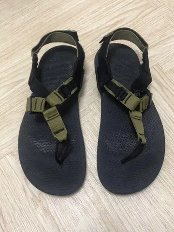 BEDROCK SANDALS 베드록 샌들