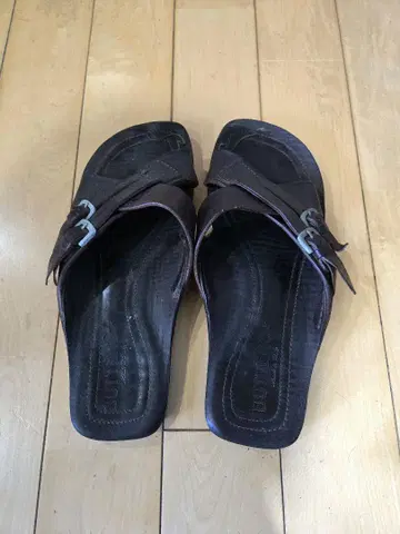 BUTTERO 버터로 가죽 샌들