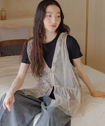 니코안드 nikoand... 모듬 프릴 튤 베스트 베이지