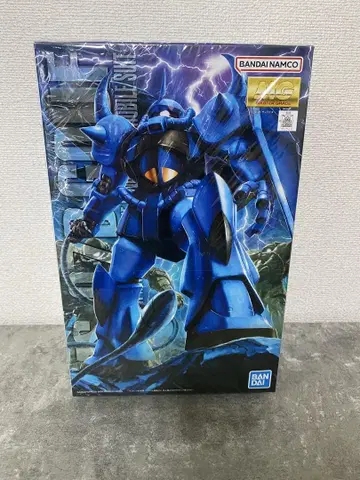 반다이 MS-07B GOUF 건담 프라모델