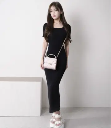 LIPSERVICE 멀티 보더 컷아웃 롱 원피스 택 포함 새 상품
