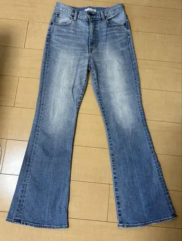 MOUSSY 부츠 컷 플레어 데님