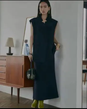 OTONA WRAP VEST SET UP DRESS