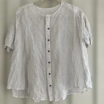 GASA blouse 가사 작은 꽃 자수 블라우스