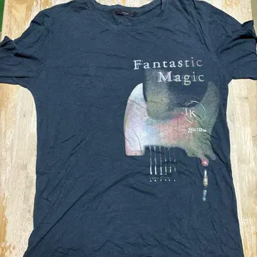 TK from  Fantastic Magic 7부 기장 티셔츠