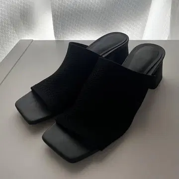 자라 패브릭 뮬 샌들 24cm