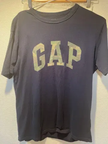 GAP 카모플라쥬 티셔츠 네이비