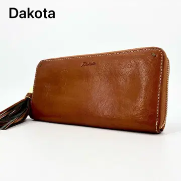 컨디션 최상 Dakota 다코타 장지갑 브라운 가죽 라운드 지퍼