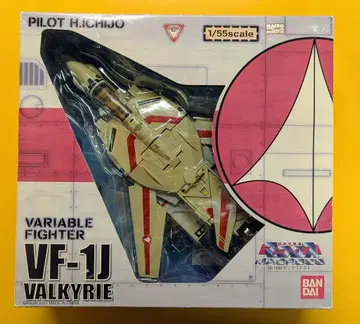반다이 (타카토쿠 복각) VF-1J 이치조 테루 기체 1/55
