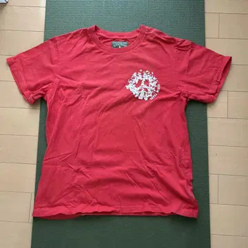 DENIM TEARS 빨간색 T셔츠
