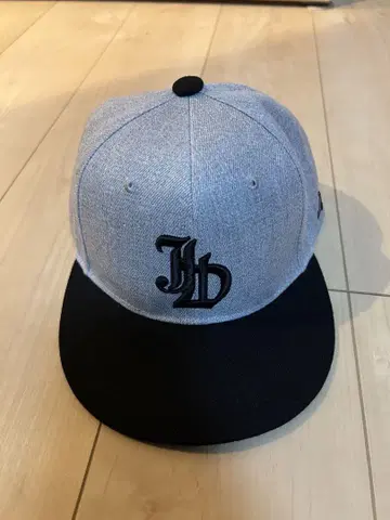 Jieda 스냅백 캡 그레이/블랙