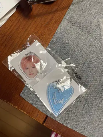 TREASURE popup 캡슐 토이 요시