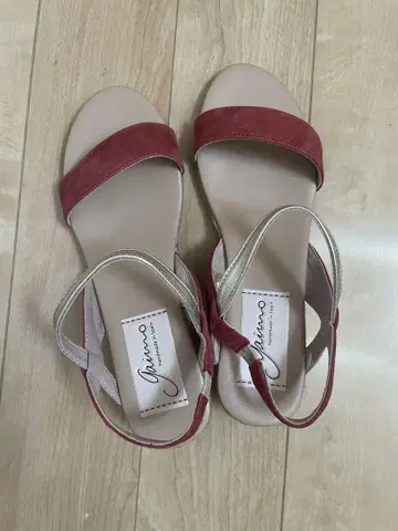 미사용 새상품 gaimo36 스웨이드 샌들