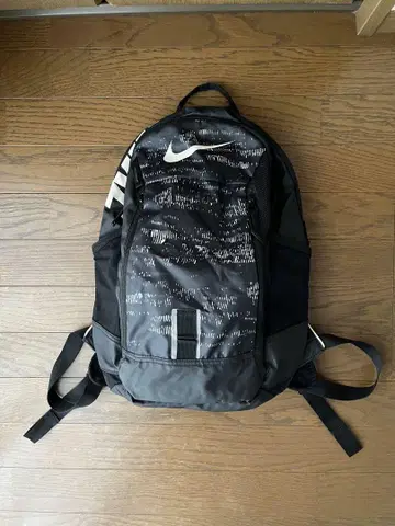 Nike 블랙 럭색/백팩