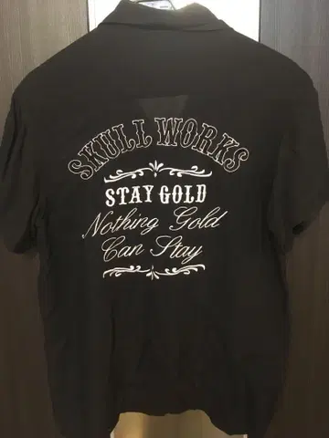 SKULL WORKS 반팔 셔츠 M 사이즈 블랙