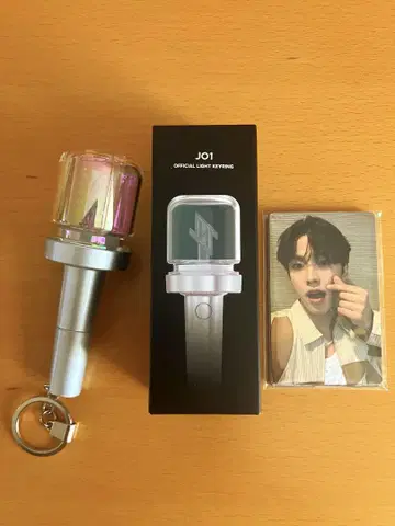 JO1 OFFICIAL LIGHT KEYRING 트레이딩 카드