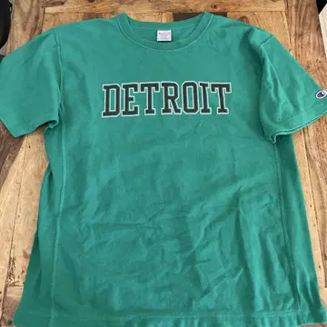 챔피온 리버스 위브 DETROIT
