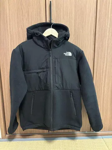 THE NORTH FACE 후드 자켓 블랙