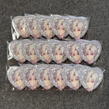 니지산지 준 브라 하트형 캔뱃지 쿠츠하 N