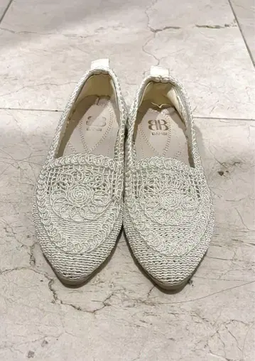 화이트 땋은 플랫슈즈 / 23cm