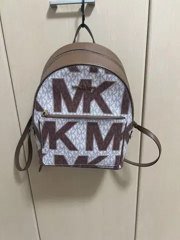 MICHAEL KORS 백팩