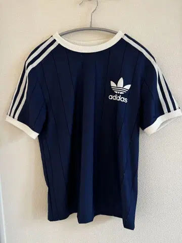 Adidas originals 크롭 T셔츠 XL(Women)