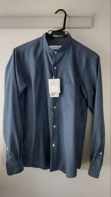 UNITED ARROWS 밴드 카라 긴팔 코발트