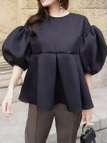 HYEON 상의 macaron blouse "silky" black