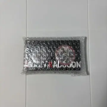 Crazy Raccoon 캔 배치