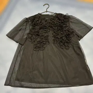 엠즈 그레이시 프릴 시스루 반팔 상의 새상품