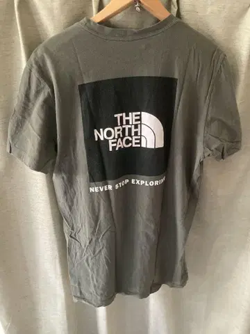 THE NORTH FACE 그레이 티셔츠